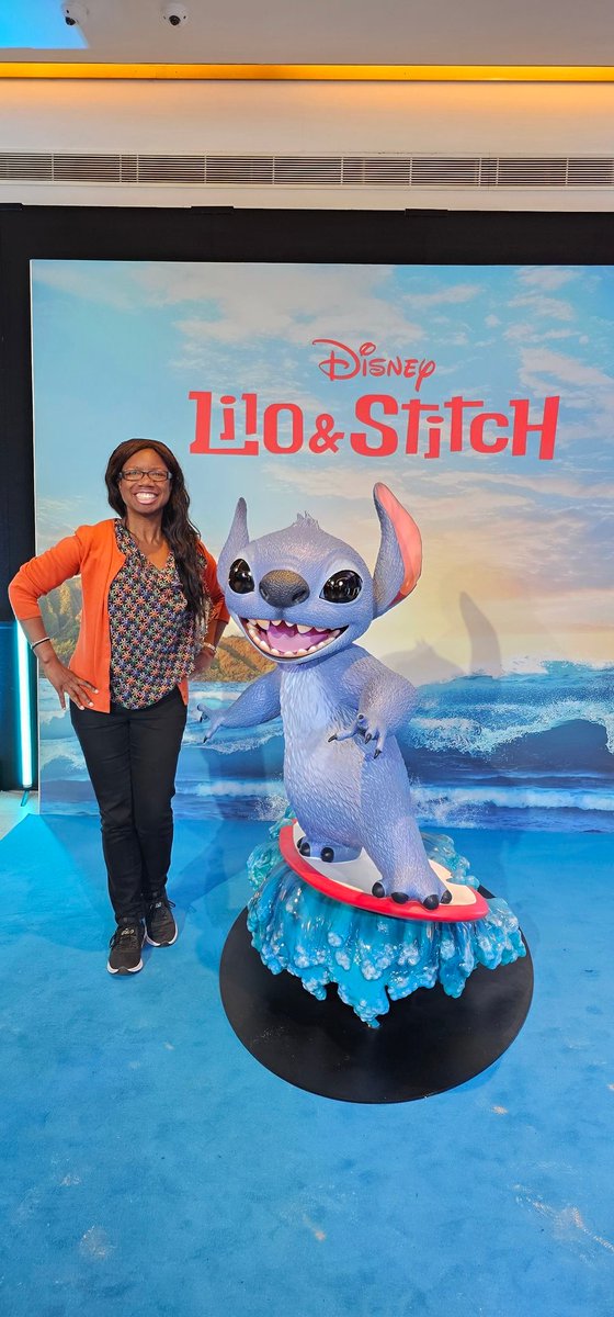 Franglais27's tweet photo. I must admit - Lilo & Stitch made me cry! Such a heartfelt tale of family and belonging with Hawaiian cultural principles enshrined and the joys of childhood captured! Delightful viewing for all!
Thanks @Disney_UK for the invitation!
#LiloandStitch #film #filmpreview #London https://t.co/wEcROa8avx