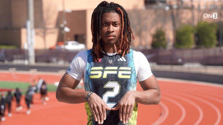 "EJ Holland" (@ejhollandon3) on Twitter photo WATCH: 7v7 clips of Michigan DB commit Brody Jennings (<a href="/SpidermanJ3/">Brody Jennings</a>) from our time watching him on the road this offseason (FREE) #GoBlue. youtube.com/watch?v=_6HVqH… WATCH: 7v7 clips of Michigan DB commit Brody Jennings (<a href="/SpidermanJ3/">Brody Jennings</a>) from our time watching him on the road this offseason (FREE) #GoBlue. youtube.com/watch?v=_6HVqH…
