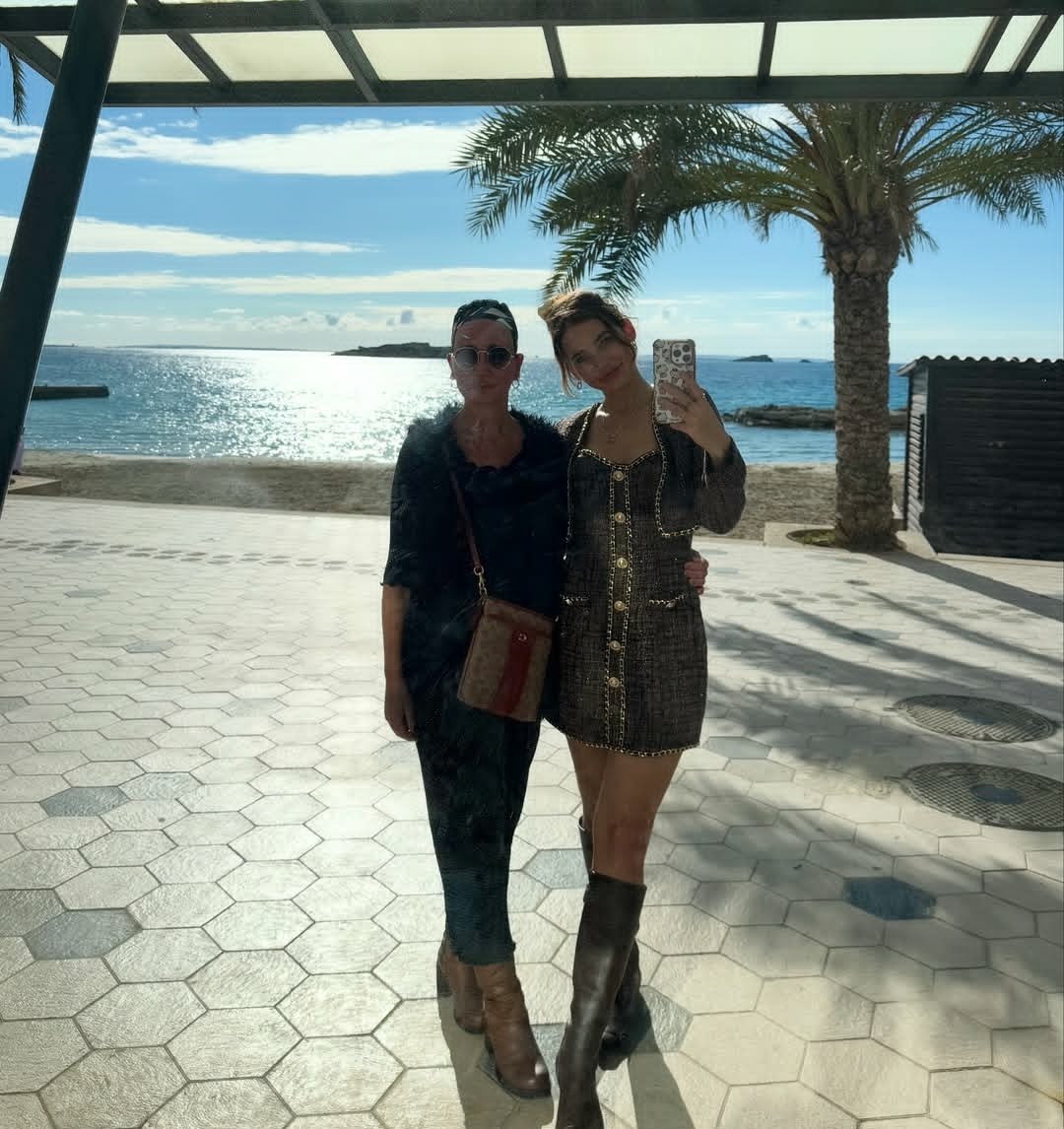 sanne1vander's tweet image. What a Happy day