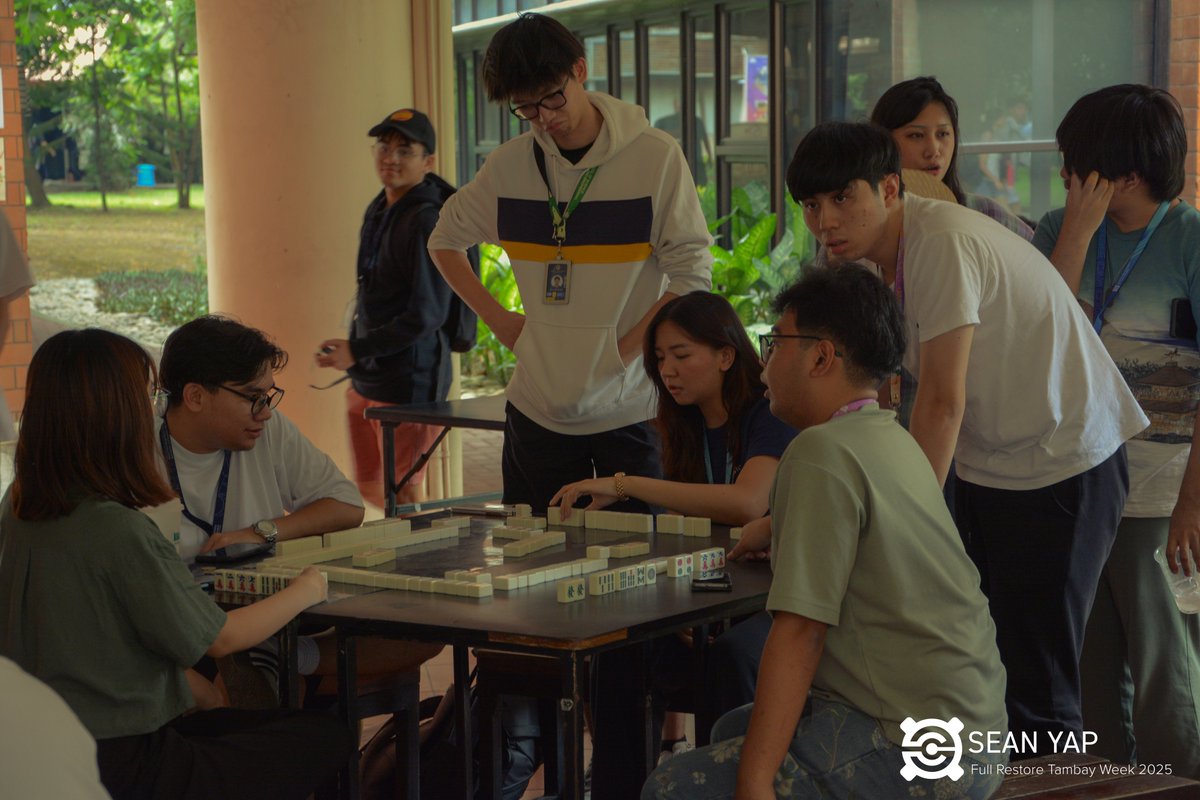 CompSAt's tweet photo. Before we jump back to the academic grind, let’s take a moment to look back on the fun memories from the past week. 🤩

Corgear enjoyed making memories with you all! 💖

Photos taken and post-processed by: Sam Daradar, Abby Montayre, and Sean Yap
Spiel by: Vinni Palmiano https://t.co/FkZtvCeGJ8