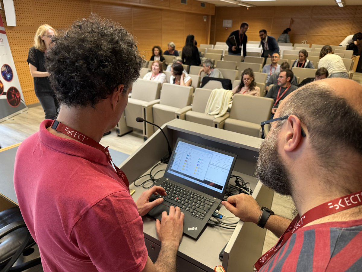 CNR_Changegame's tweet photo. A Trento il @CNRsocial_ si ritrova con il progetto #chagegame: si fa il punto e si prendono decisioni per valorizzare e disseminare il lavoro realizzato da il Linguaggio della Ricerca #LdR, rete Cnr, sui temi del sapere da trasferire alle scuole
#bestpractice https://t.co/oa4ZoI81s9