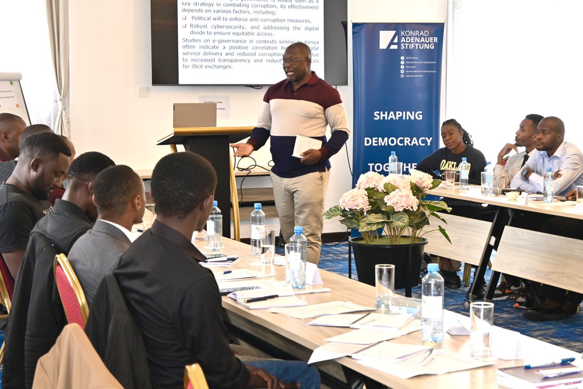 BerniceKeya's tweet photo. Day 1 at the Digital Governance Workshop!
Engaging discussions on how young people can influence political conversations and governance through digital platforms.

Key takeaway: Digital governance = transparency, access, and youth empowerment.#DigitalDemocracy @KAS_Kenya https://t.co/nvWWkKGmaL