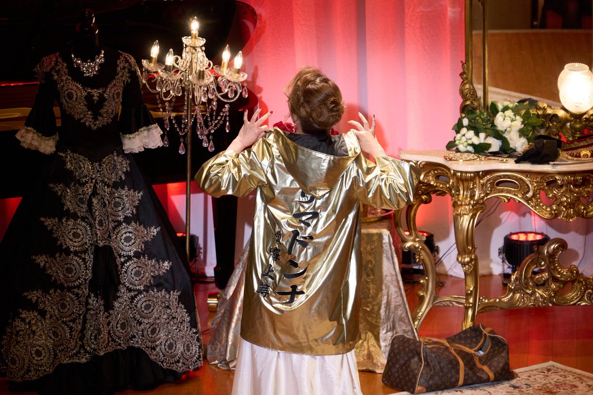 川越塔子 tweet media