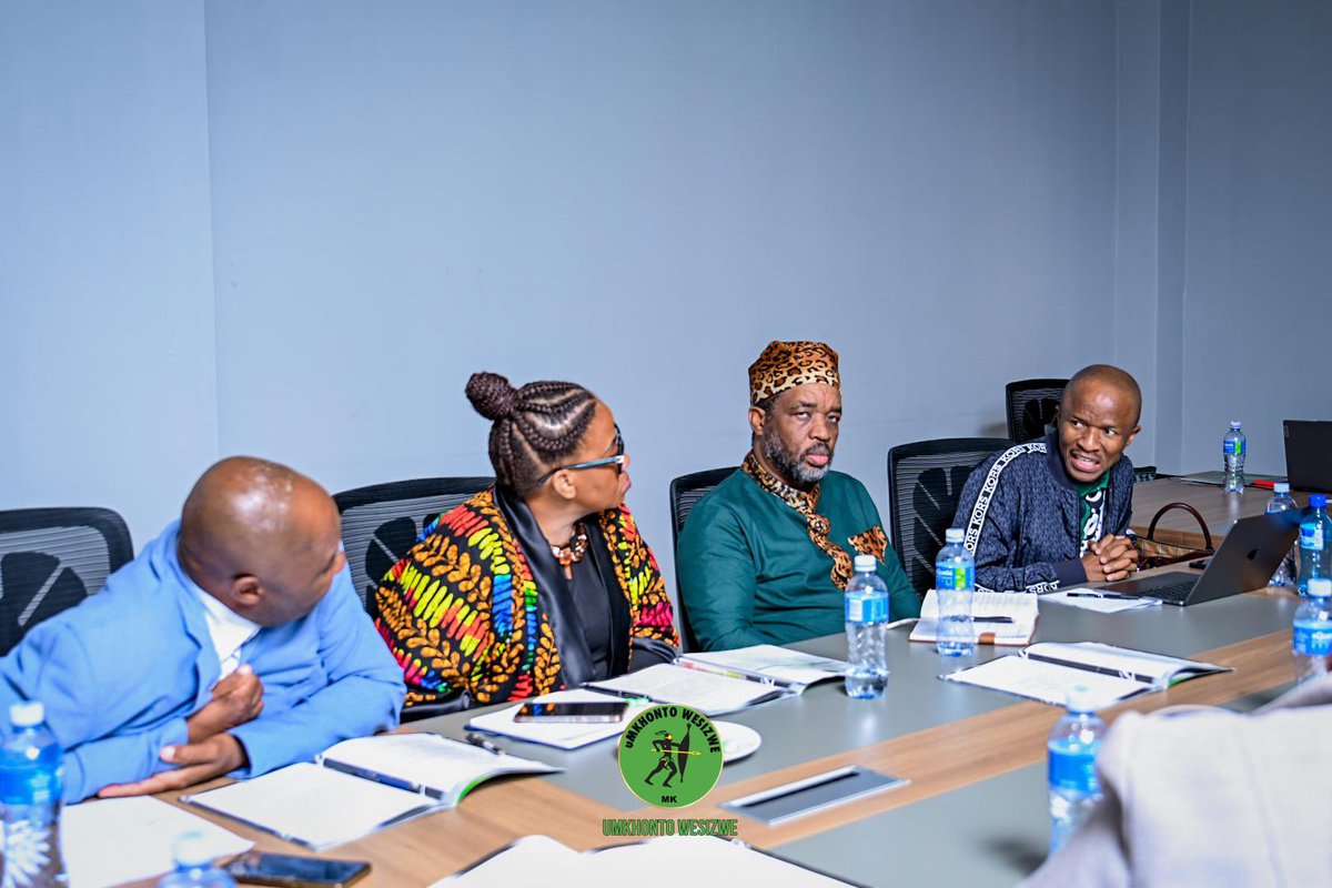 FloydShivambu's tweet photo. Today we officially engaged with the guided political process to organise uMkhonto weSizwe Professionals. We will put in place a national task team and consolidate all the professionals structures in all spheres of the organisation. Professionals who wish to partake in this process must email sgo@mkpartymail.co.za with full details and capacity. We are building a movement that will organise all sectors of society. No retreat! #GwazaMkhontoGwaza!