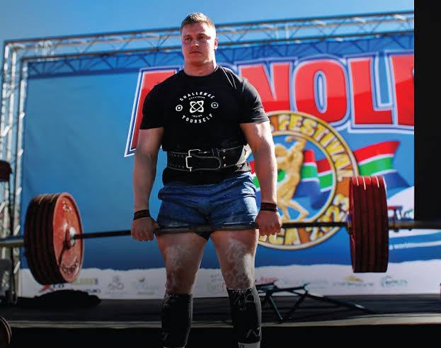 AfricaFactsZone's tweet photo. South African Strongman, Rayno Nel has won the 2025 World's Strongest Man competition.

He is the first African to win the international competition. https://t.co/SsNZFLAGL1