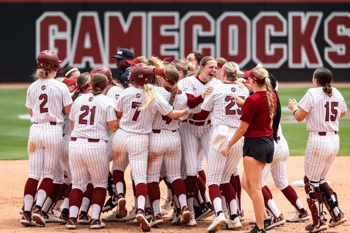 Gamecock Softball (@gamecocksoftbll) on Twitter photo ๐๏ธ NCAA Columbia Super Regional tickets will go on sale to the General Public Tuesday at 10 am!! am.ticketmaster.com/gamecocks/buy/โฆ
โข All-Session books: $55
โข Single day adult and youth tickets also available.
๐ฆ๐๐๐๐๐จ๐๐
Friday: 1pm
Saturday: 1pm
Sunday: TBD (if necessary) ๐๏ธ NCAA Columbia Super Regional tickets will go on sale to the General Public Tuesday at 10 am!! am.ticketmaster.com/gamecocks/buy/โฆ
โข All-Session books: $55
โข Single day adult and youth tickets also available.
๐ฆ๐๐๐๐๐จ๐๐
Friday: 1pm
Saturday: 1pm
Sunday: TBD (if necessary)