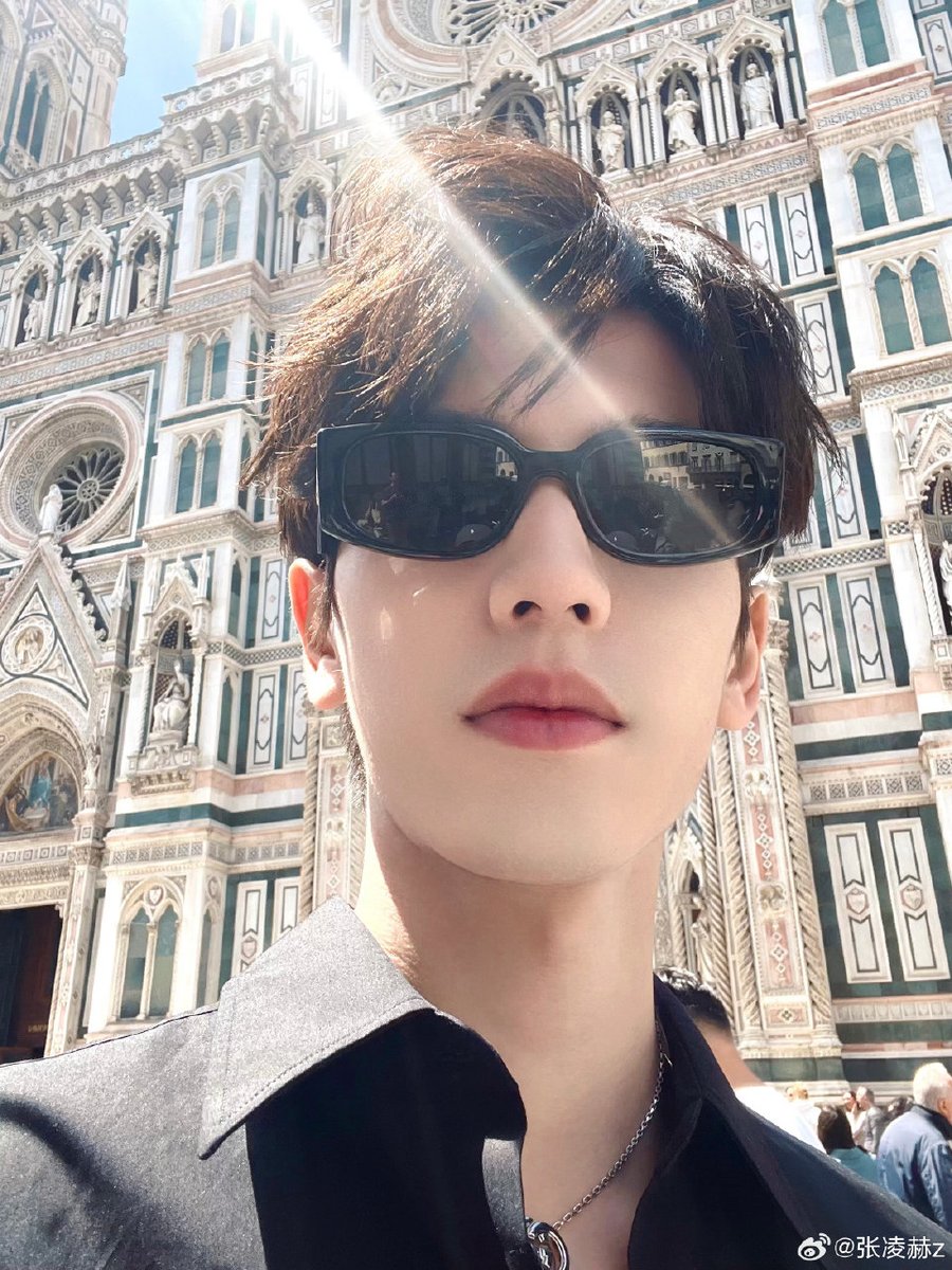 olinghe's tweet image. Kirim pap ke @winterioust ngabarin lagi jalan jalan😎