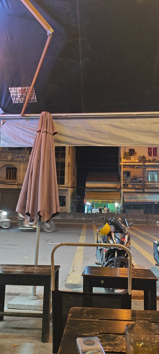 Butran997's tweet image. Diên khánh cafe nè ♥️