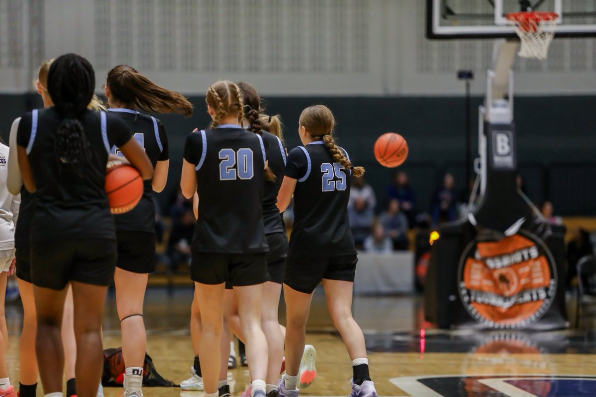 🙌🏽🙏🏽We competed in the top tier at The Smoke, against some of the best teams in the country, finishing 5-1. We will continue to put in work and come back even better in July! ⁦<a href="/MIpremierbball/">Michigan Premier</a>⁩ ⁦<a href="/MPremier2727782/">MiPremier27</a>⁩ ⁦<a href="/iamtwillis/">Coach Willis</a>⁩