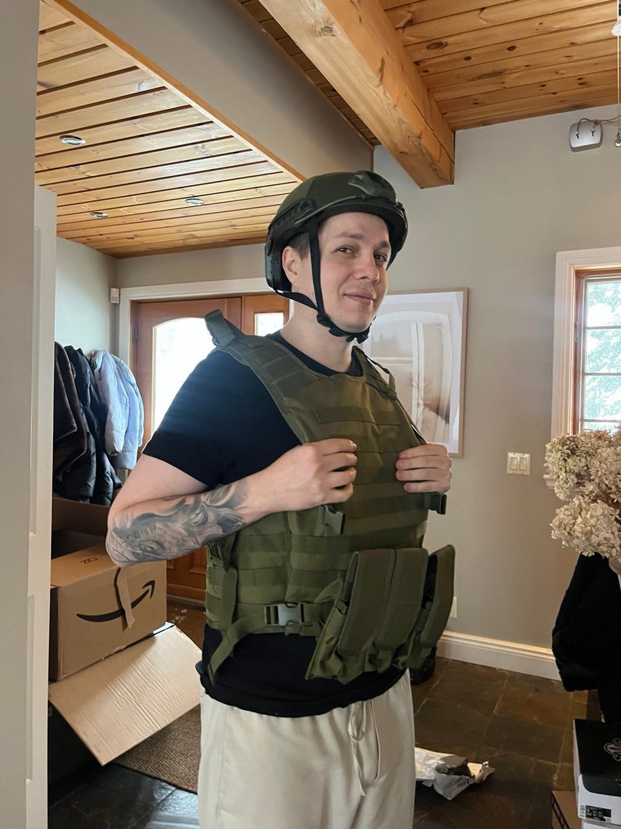 ezi2x's tweet photo. we ready to make some P today ?

live in 15mins https://t.co/BuXErUVCQ1