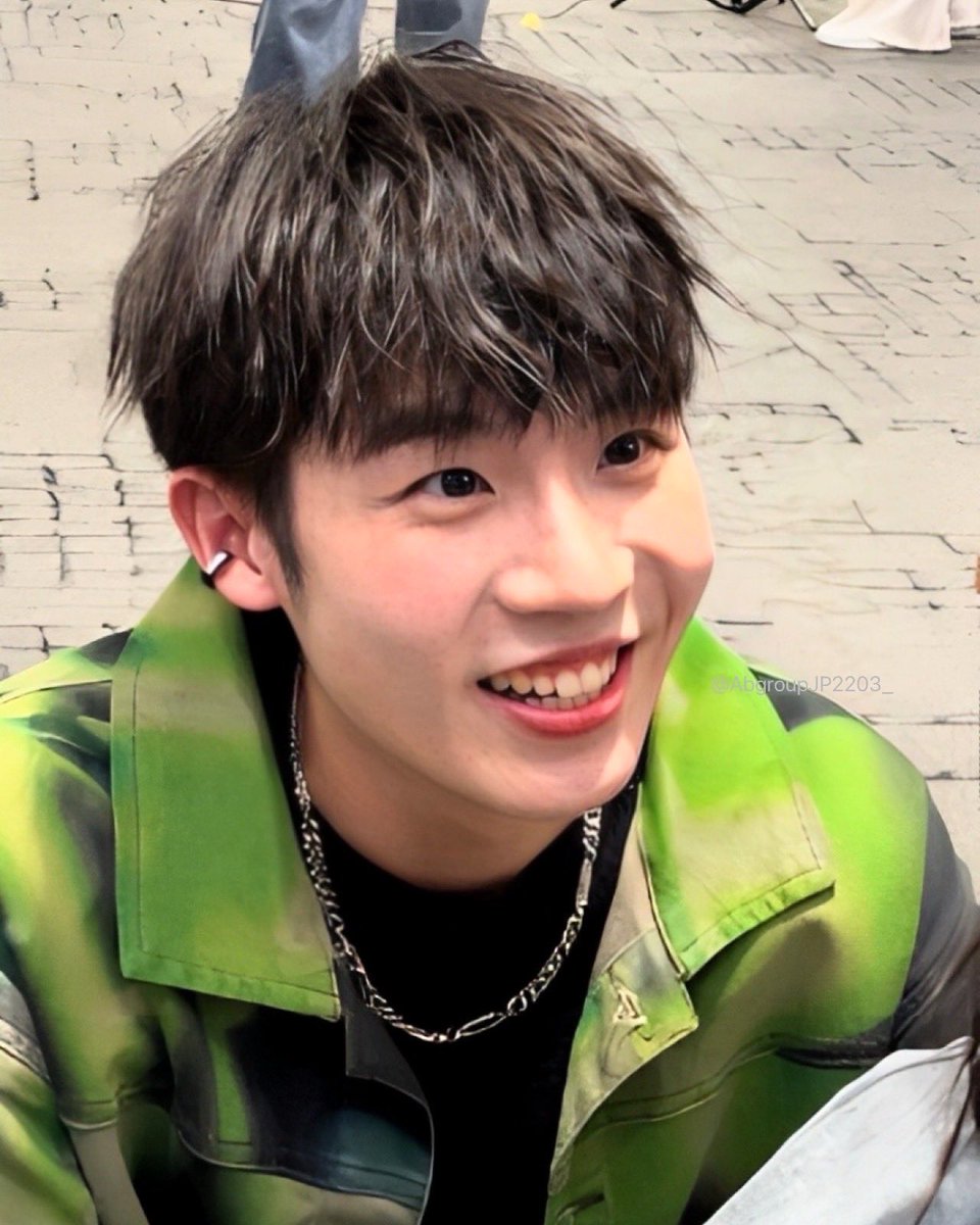 今日はTeeくんのお誕生日🎉
可愛らしいTeeくんの笑顔みてるととても癒されます。
Teeくんは日本語をお勉強していたそうで日本語がとても上手です。　

また会える日を楽しみにしています。
Teeくんにとって素敵な一年になりますように。

HBD❤️ฉันหวังว่าคุณจะมีปีที่ดี

#teevsr
<a href="/teevsr_/">ทีวีเอสอาร์ ที่ไม่ใช่ ทีเซอร์</a>