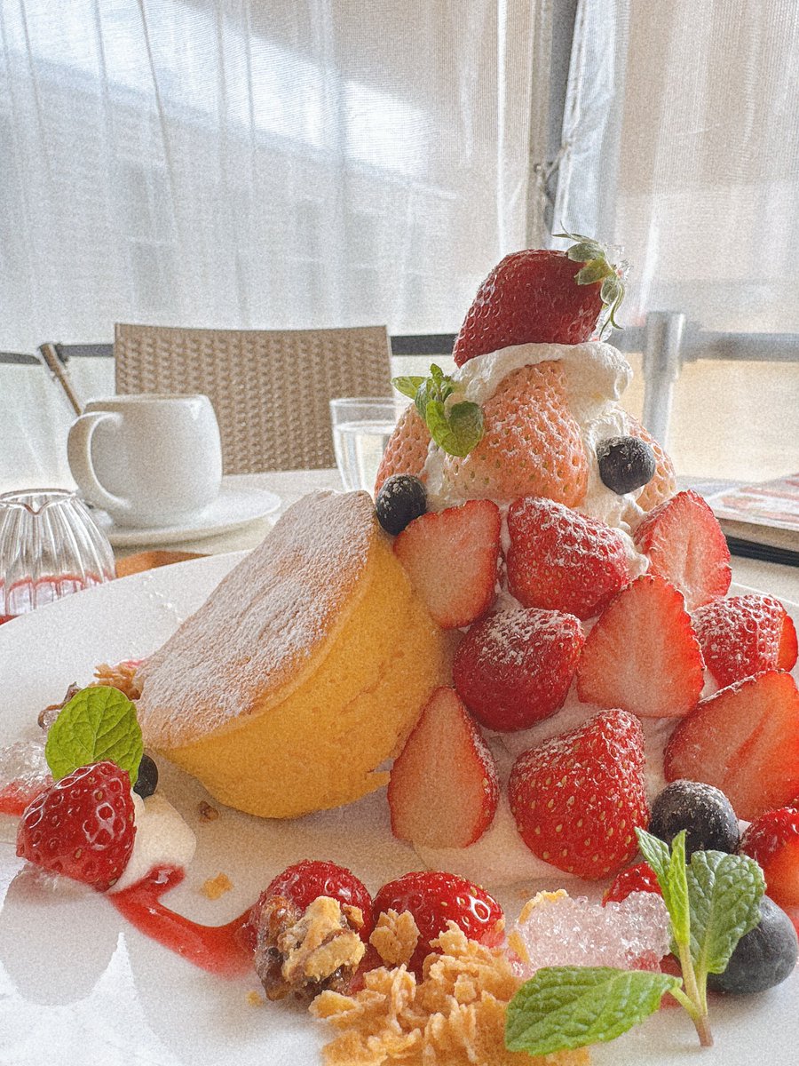 _1010xp's tweet photo. 【お友達大募集】

最近OW2に戻ってきたので更新❕
めるへんのくにっていうDiscordサーバで遊んでます❕
相棒のくらうんちゃんとお酒と美味しいものが好き❕
一緒にわいわいできる人お友達になってください( ･ᴗ･ )

#OW2募集 #ow2募集pc #ow2フレンド募集 #ow2自己紹介カード #オーバーウォッチ2 https://t.co/ZaLBcFn67Q