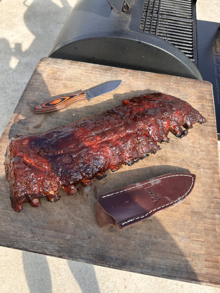 adamvree's tweet photo. Babybacks from last night. https://t.co/G16iCAH5Bg