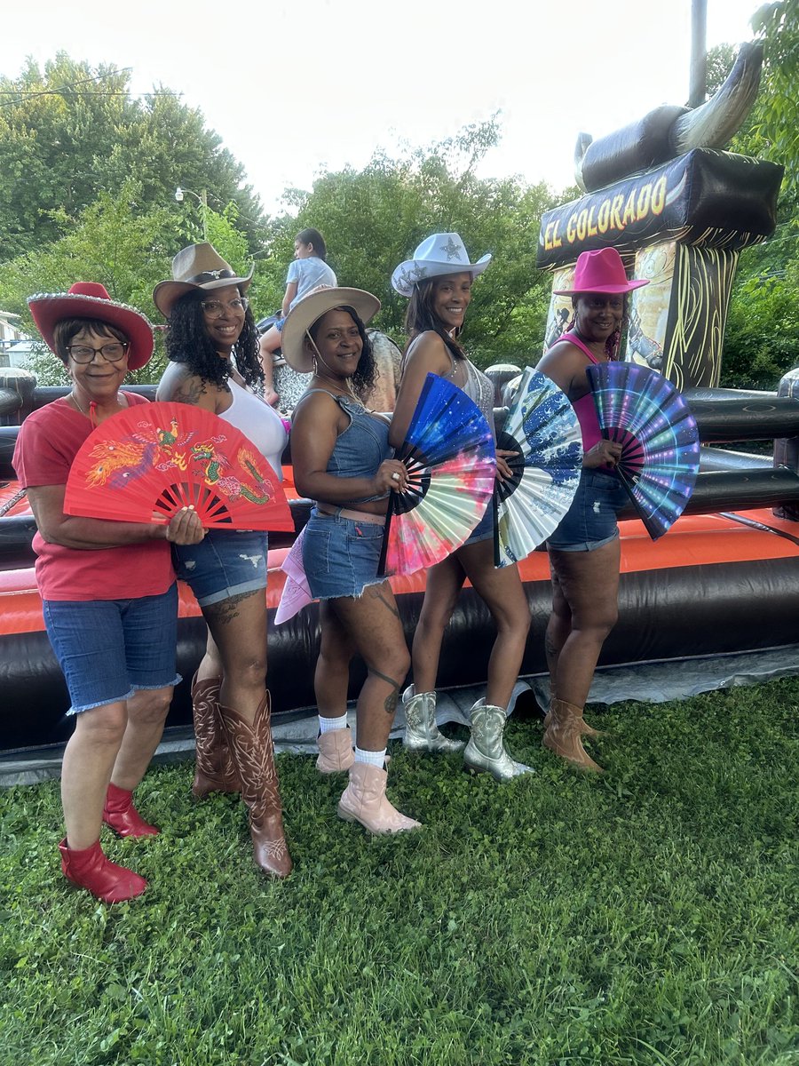 3 birds with one stone...

Hubby says I don't post enough pics...

<a href="/HotepJesus/">Hotep Jesus</a> says I never dress like a girl😂😂😂

<a href="/LawrenceBJones3/">Lawrence Jones III</a> gets to laugh at me in cowboy boots. 

Everyone should be happy now😂😂😂😂😂😂😂😂😂😂😂😂😂