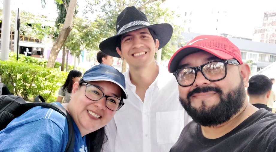 Ella sola tiene más valentía que todos sus captores juntos. En su intento de callarla solo confirman la sensatez de su lucha.

Yo no podría admirarla más.

<a href="/Ruth_Lopez1977/">Ruth Eleonora López #DerechoElectoral</a>
#LibertadParaRuthLopez