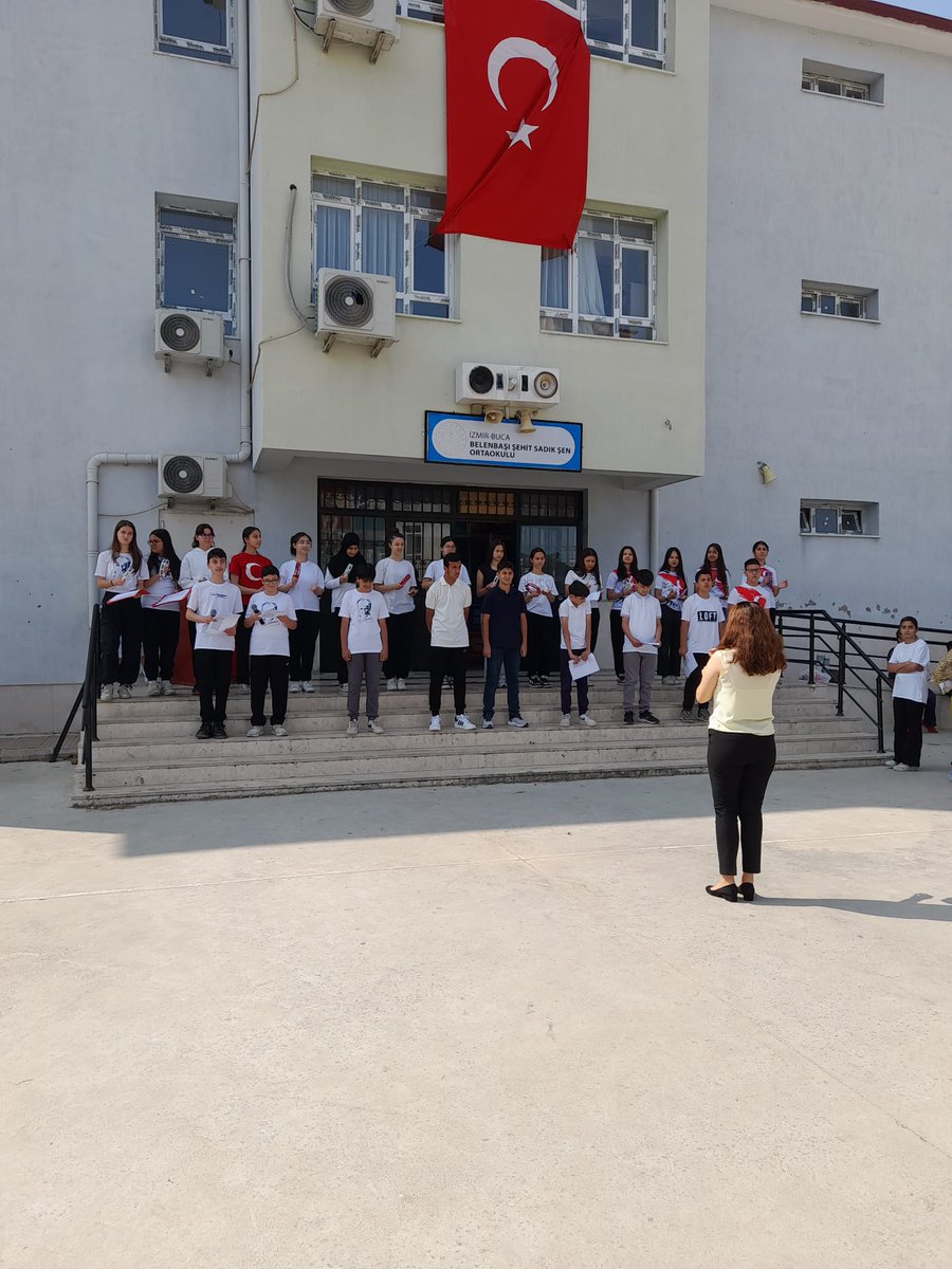 19 Mayıs Atatürk'ü Anma, Gençlik ve Spor Bayramımız Kutlu Olsun! 
<a href="/izmir_ilmem/">İzmir İl Milli Eğitim Müdürlüğü</a>
<a href="/bucamilliegitim/">Bᴜᴄᴀ İʟᴄ̧ᴇ Mɪʟʟɪ Eɢ̆ɪᴛɪᴍ</a>
<a href="/yahsiomer/">Dr. Ömer YAHŞİ</a> 
<a href="/Fikret3581/">Fikret Yılmaz</a>
