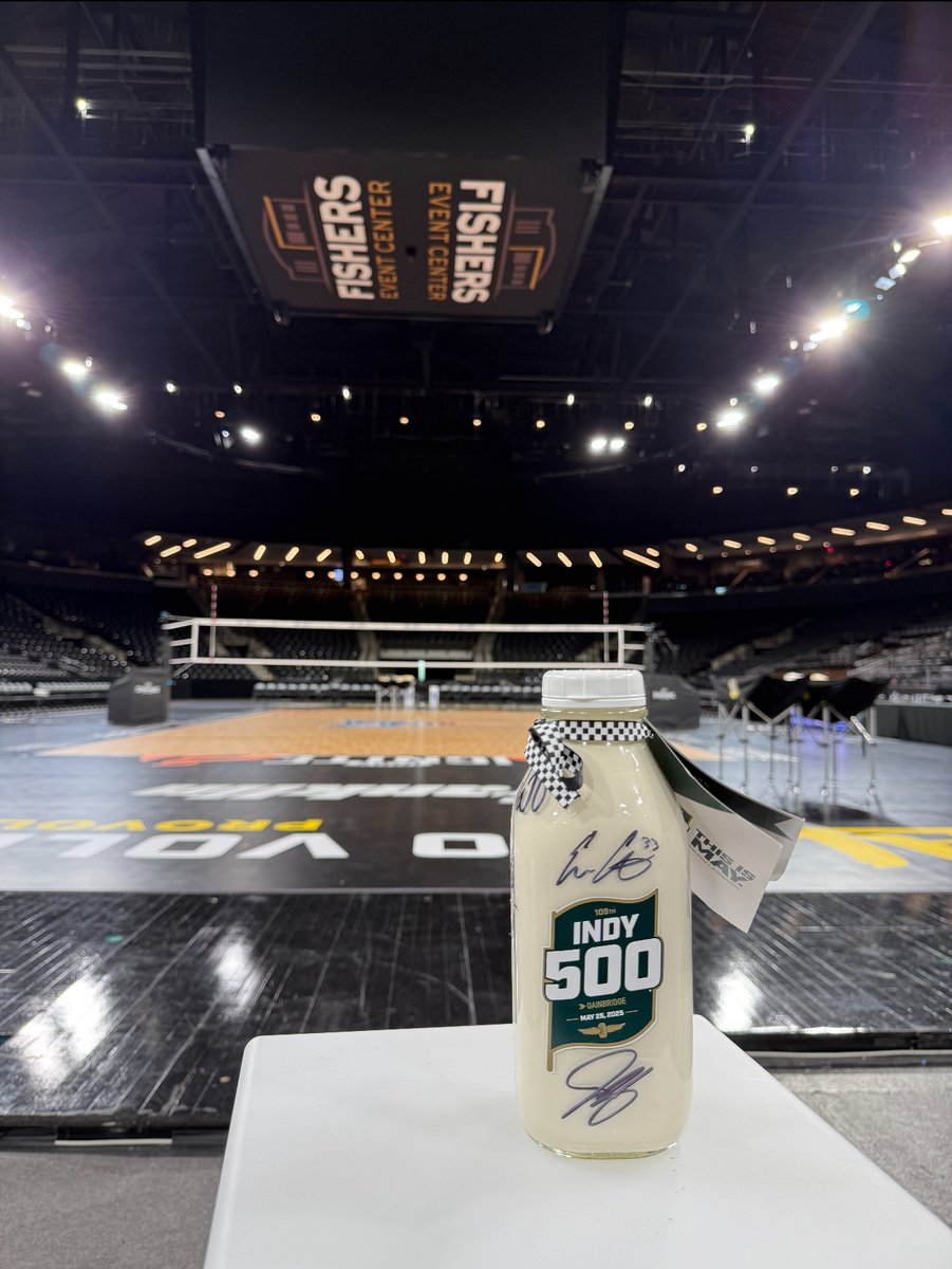 Indy Ignite Pro Volleyball (@indyignitevb) on Twitter photo Kicking off Race Week the Indy way: with milk bottles. 🥛⚡
Thanks for sending a milk bottle our way, <a href="/IMS/">Indianapolis Motor Speedway</a>! Kicking off Race Week the Indy way: with milk bottles. 🥛⚡
Thanks for sending a milk bottle our way, <a href="/IMS/">Indianapolis Motor Speedway</a>!