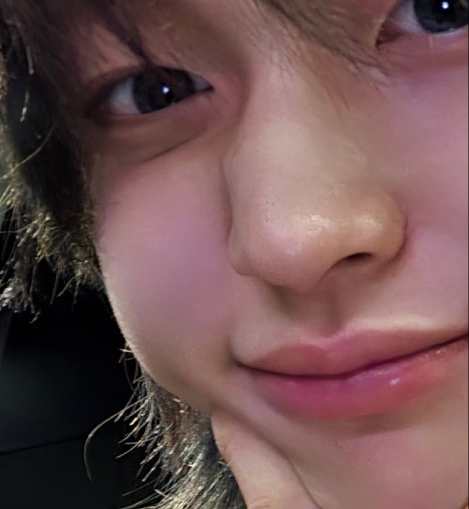 นายเหมือง tweet media