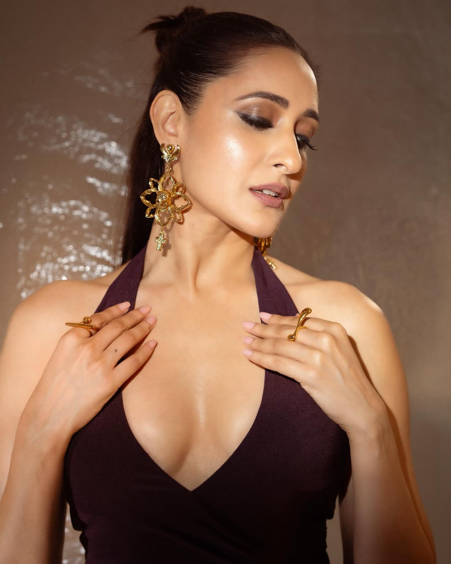 GrUNH-3bUAAVybs?format=jpg&name=large