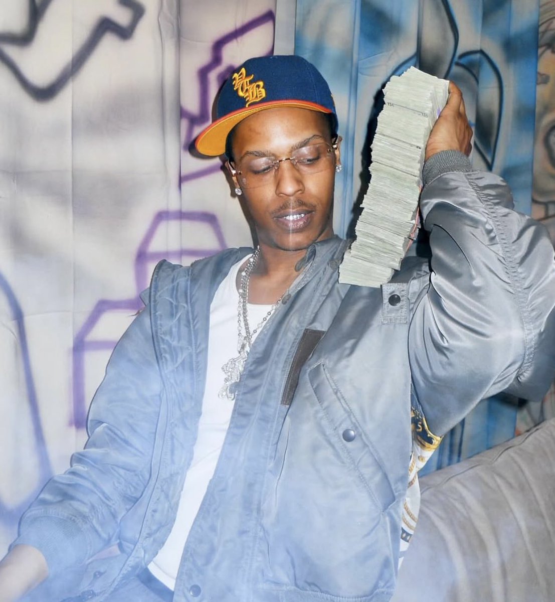 DC2TRILLDAILY's tweet photo. New Photos of DC2Trill via drnkbby instagram!🌟

< Still can't believe we at where we @ only the beginning 2T gone big like no limit / cash money > https://t.co/mThUj8qG1f