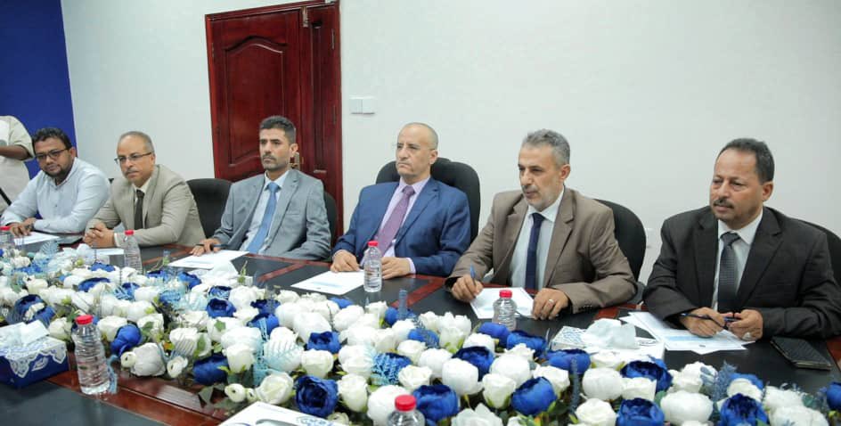 نبارك اللقاء الموسّع الذي جمع شبابنا في قيادة الهيئة الوطنية للإعلام الجنوبي، مع الإخوة في قيادة العمل الإعلامي للمقاومة الوطنية.
خطوة إيجابية ومهمة في مسار تعزيز التنسيق الإعلامي وتوحيد الصفوف في مواجهة كافة التحديات، وكما تُمهّد هذه اللقاءات لمرحلة جديدة من العمل المشترك،