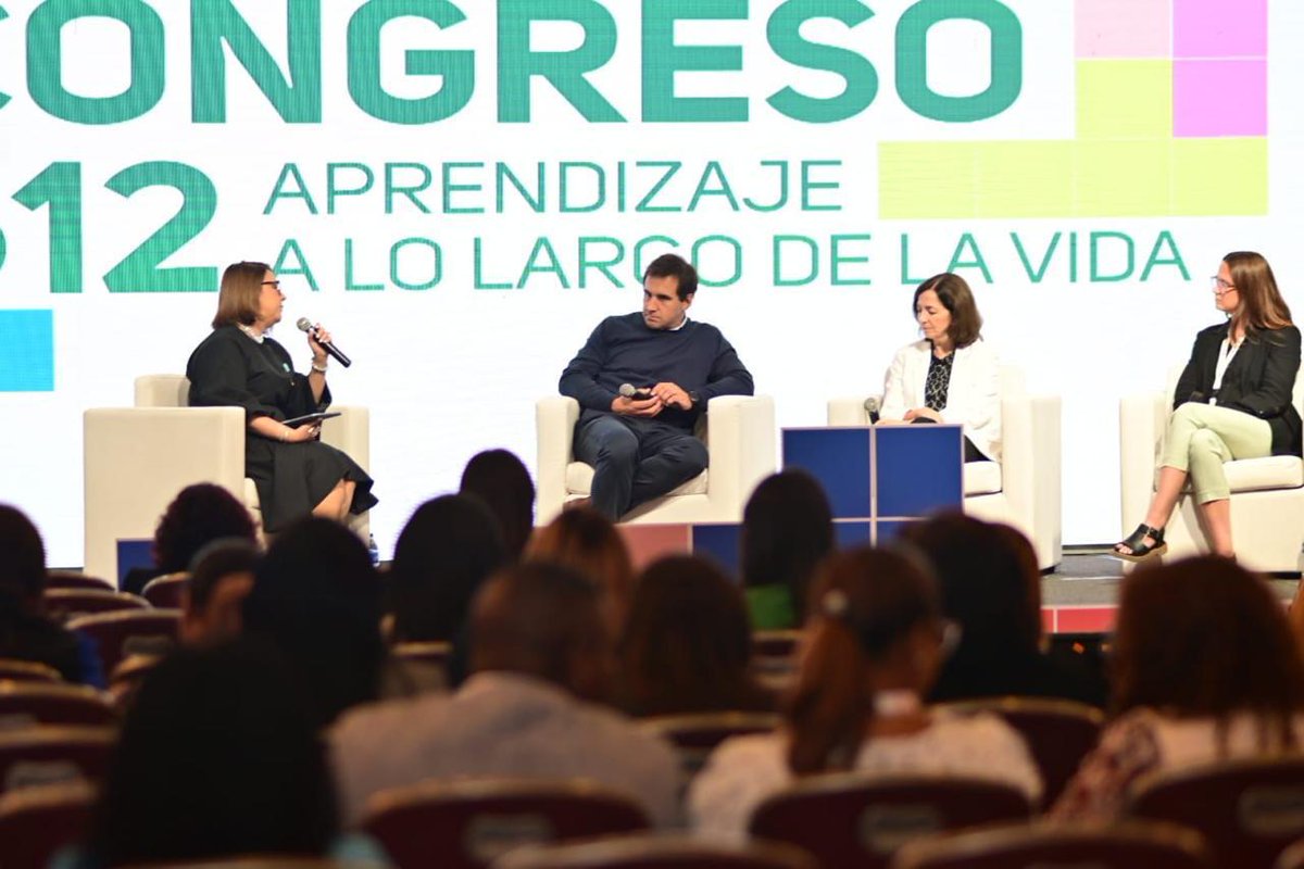 Agustín Porres (@agustinporres) on Twitter photo Volver mañana a nuestras aulas y elegir una virtud con la que vamos a trabajar y cómo la vamos a desarrollar y medir. Gracias #instituto512 por la invitación a este gran encuentro. Gracias Ángela Español. #Carácteryvirtudes #DesarrollodelCaracter <a href="/IniciaEducacion/">INICIA Educación</a> Volver mañana a nuestras aulas y elegir una virtud con la que vamos a trabajar y cómo la vamos a desarrollar y medir. Gracias #instituto512 por la invitación a este gran encuentro. Gracias Ángela Español. #Carácteryvirtudes #DesarrollodelCaracter <a href="/IniciaEducacion/">INICIA Educación</a>
