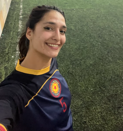 IrissPurplee's tweet photo. Football yesterday x https://t.co/FbUxvq979g