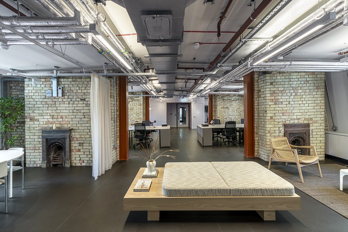 Jonathan Banks tweet media