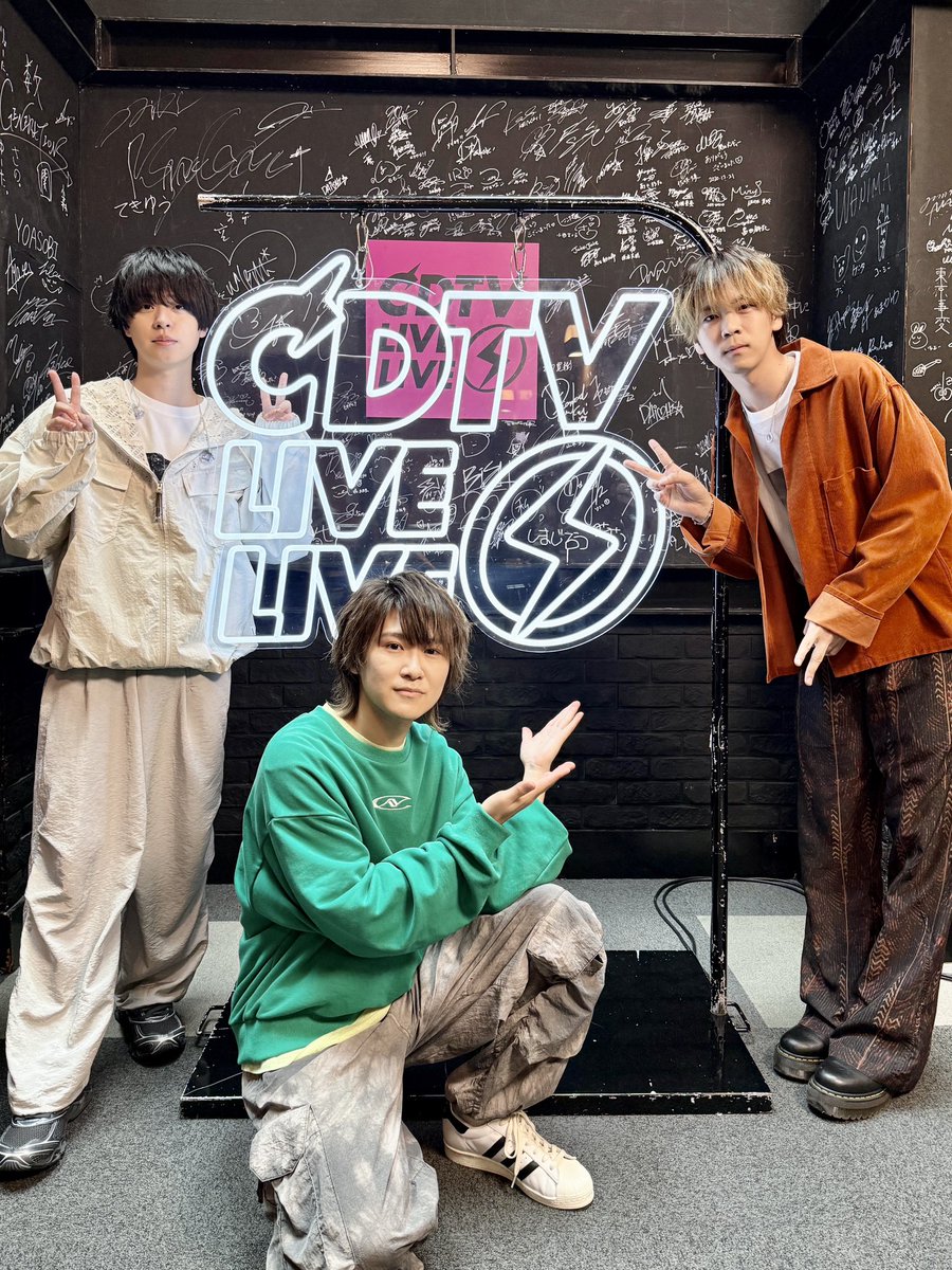 marcy0910's tweet photo. TBS系「CDTVライブ！ライブ！2時間半SP」

『フリージア』
TV初披露させていただきました🎉

観ていただいた皆さん、
ありがとうございました‼️ https://t.co/FiizPAiTer