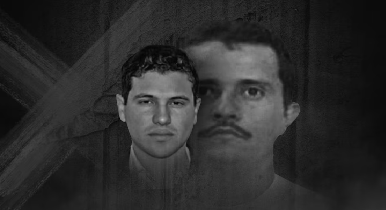 Diariodenarco's tweet photo. Con 150 Sicarios un grabación confirman alianza entre los 2 mayores Cárteles en México, ahora pelean juntos El Mencho e Iván Archivaldo

NOTA EN EL ENLACE: https://t.co/6eMJwp8euE https://t.co/mIVQbOPfyO