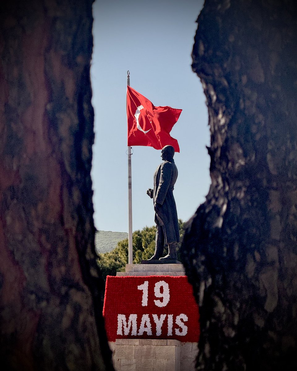 19 Mayıs Atatürk’ü Anma, Gençlik ve Spor Bayramımız kutlu olsun. 🇹🇷