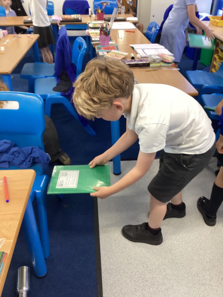 HamfordPrimary's tweet photo. In science this afternoon Pico learnt the word decibel. We realised that the greater the decibels the louder the noise. We also discovered that the greater height an item fell from, the greater the decibels made. https://t.co/X0Jsz7vk6b