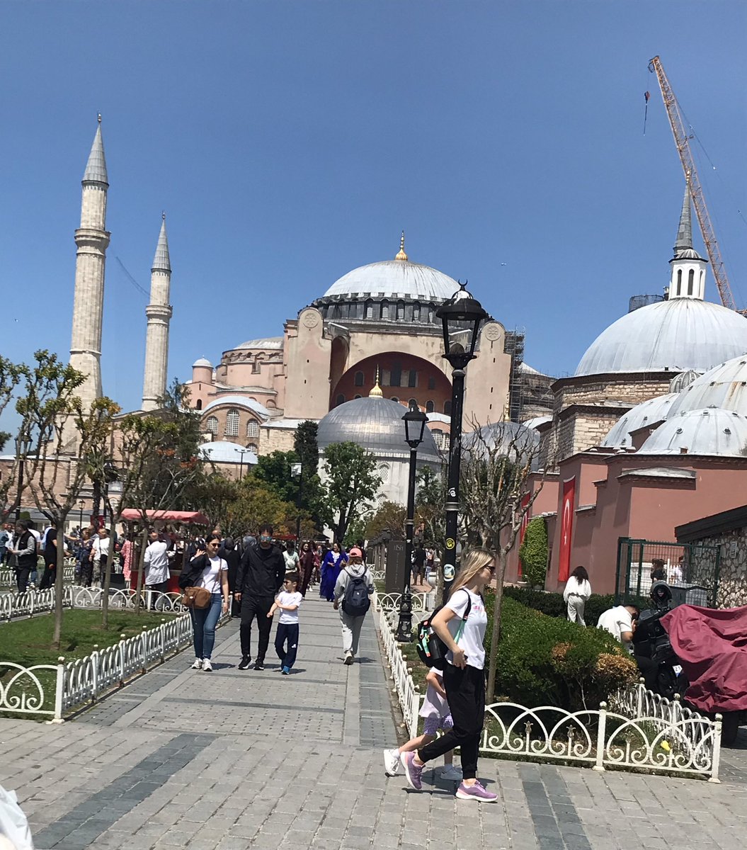 demirrkiran_'s tweet photo. Ayasofya
Camii kebir 
Mahşeri kalabalık 
Ziyaretçi akınına uğradı https://t.co/HqRXq172PN