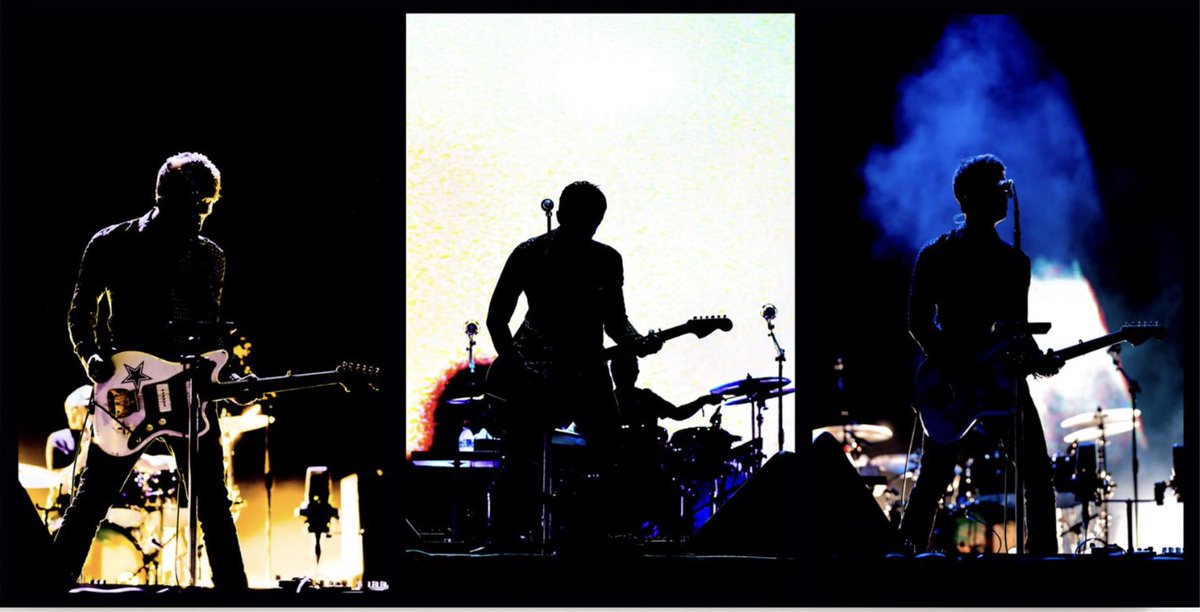 Noel Gallagher (@noelgallagher) on Twitter photo ‘You'd better learn to fly
'Cause they're gonna point you up at the sky…’
📸<a href="/snappershaz/">Sharon Latham</a> / Tokyo, 2018 ‘You'd better learn to fly
'Cause they're gonna point you up at the sky…’
📸<a href="/snappershaz/">Sharon Latham</a> / Tokyo, 2018