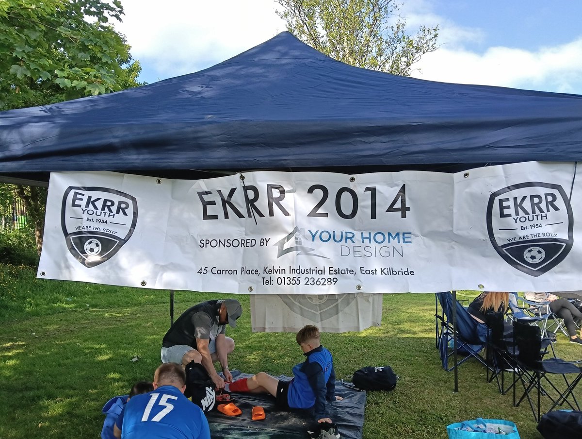 Thanks to our amazing sponsors <a href="/GeorgeLeslieLtd/">George Leslie Ltd</a> for the tracksuits, Step By Step Flooring for the red kits and Your Home Design Ltd for the blue kits. None of it's possible without their support #WATR