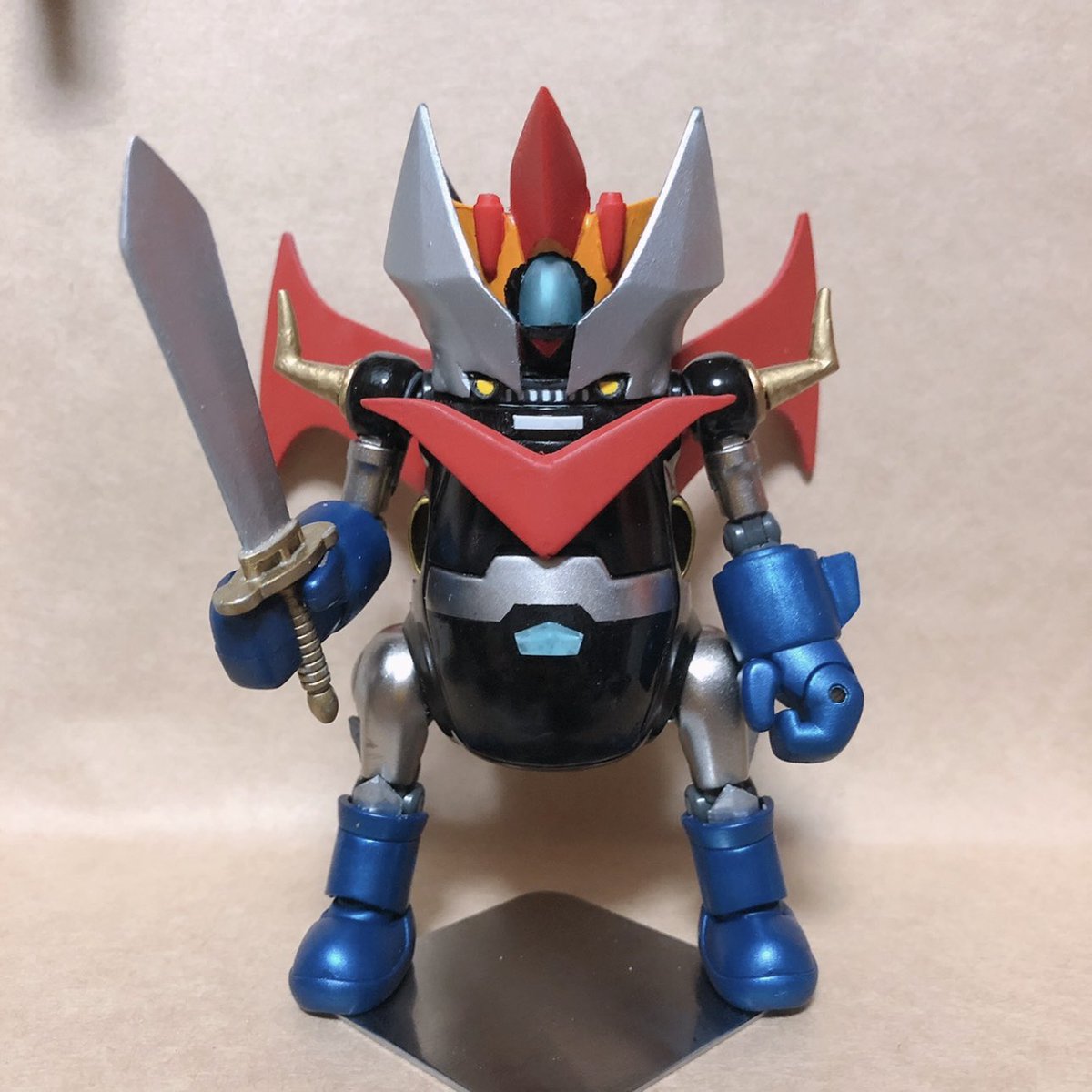 Kumarcy_Model's tweet photo. マジンガーコラボvol.1だから
vol.2でグレートきちゃう？？
それとも機械獣きちゃう？？？
と期待しているのワシだけじゃないよね？(ФωФ)
#メカトロウィーゴ 
#マジンガーウィーゴ 

（写真は過去作の35グレートマジンガーウィーゴ ） https://t.co/TtVOLLIIj5