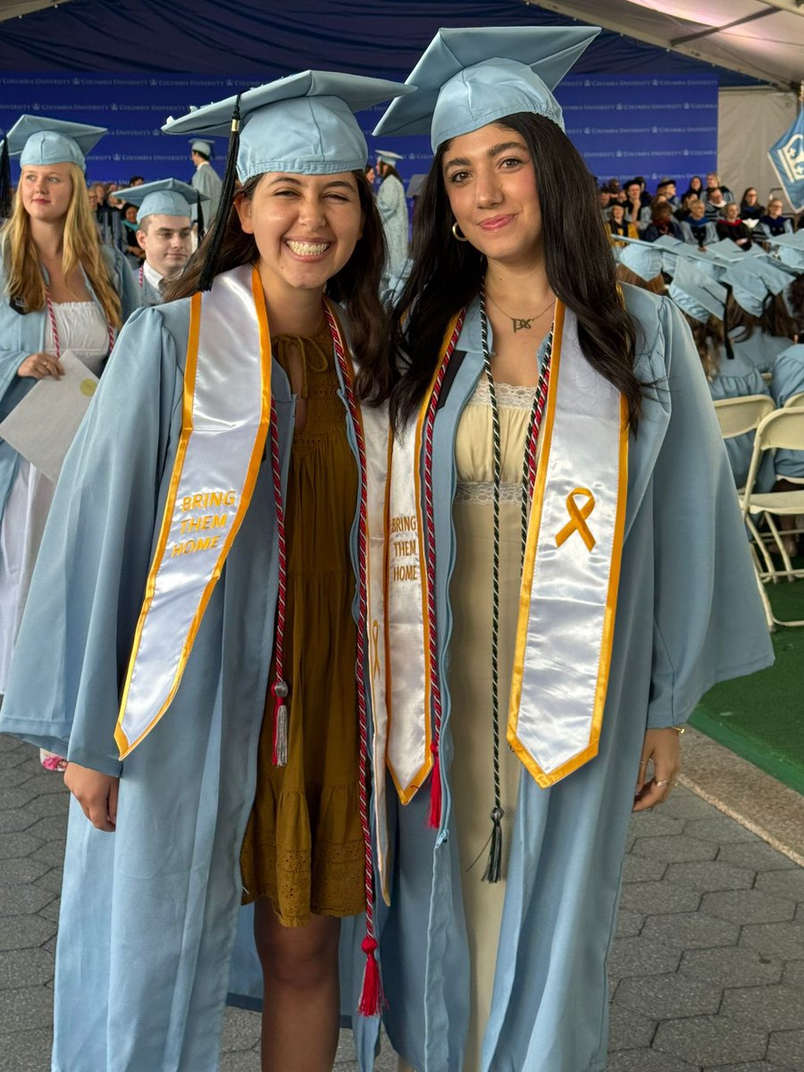 Joshua Mitts (@profmitts) on Twitter photo Proud of all our graduates at Columbia Commencement 2025, and especially <a href="/Eliana_Goldin/">Eliana Goldin</a> and <a href="/edenyadegar/">Eden Yadegar</a>, leaders of the Jewish community on campus! Proud of all our graduates at Columbia Commencement 2025, and especially <a href="/Eliana_Goldin/">Eliana Goldin</a> and <a href="/edenyadegar/">Eden Yadegar</a>, leaders of the Jewish community on campus!