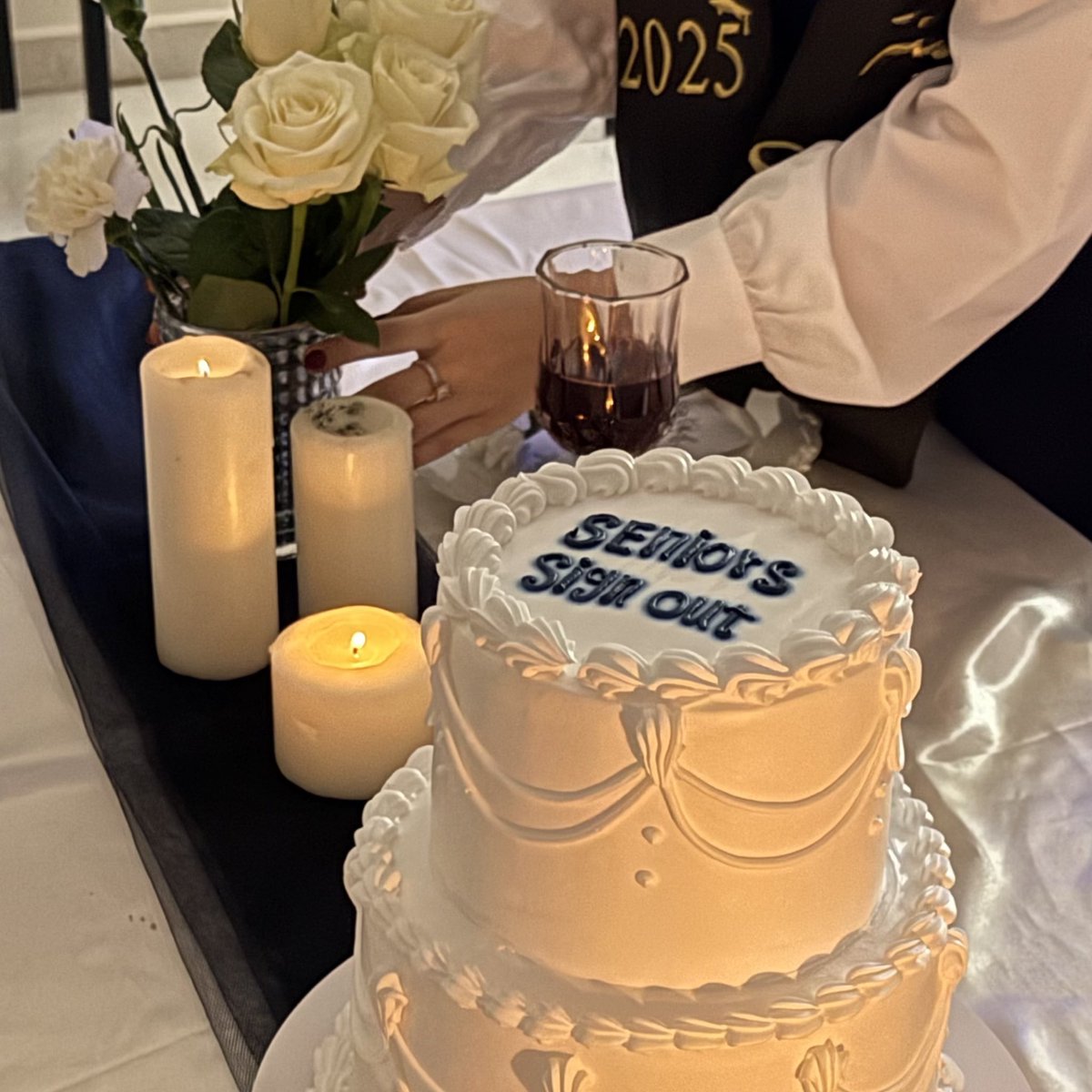 21af_i's tweet photo. 💫❣️🥹🎓 https://t.co/jNet1MVu1x