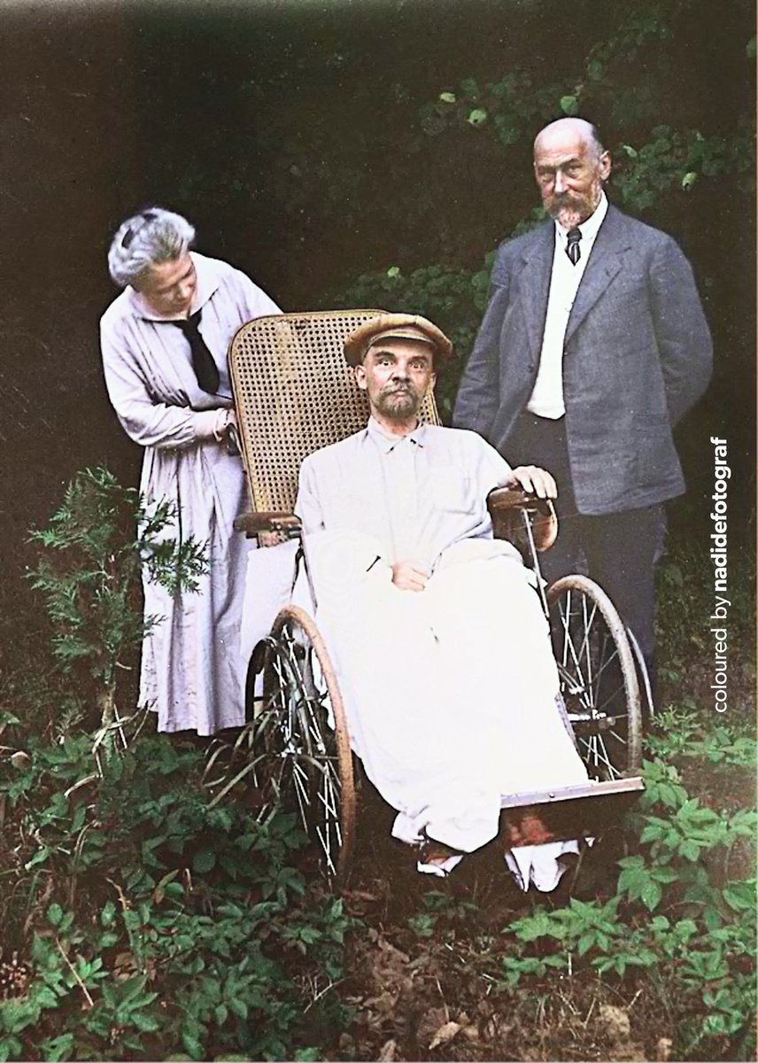 Sovyet Rusyası'nda yayınlanması yasaklanan, Lenin'in üçüncü felci sonrası çekilen bir fotoğrafı, 1923