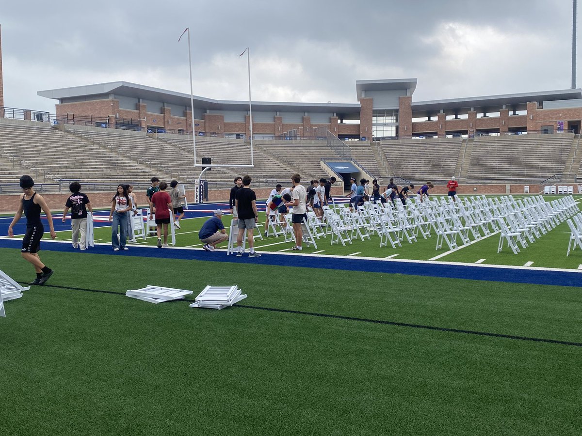 Allen Track tweet media