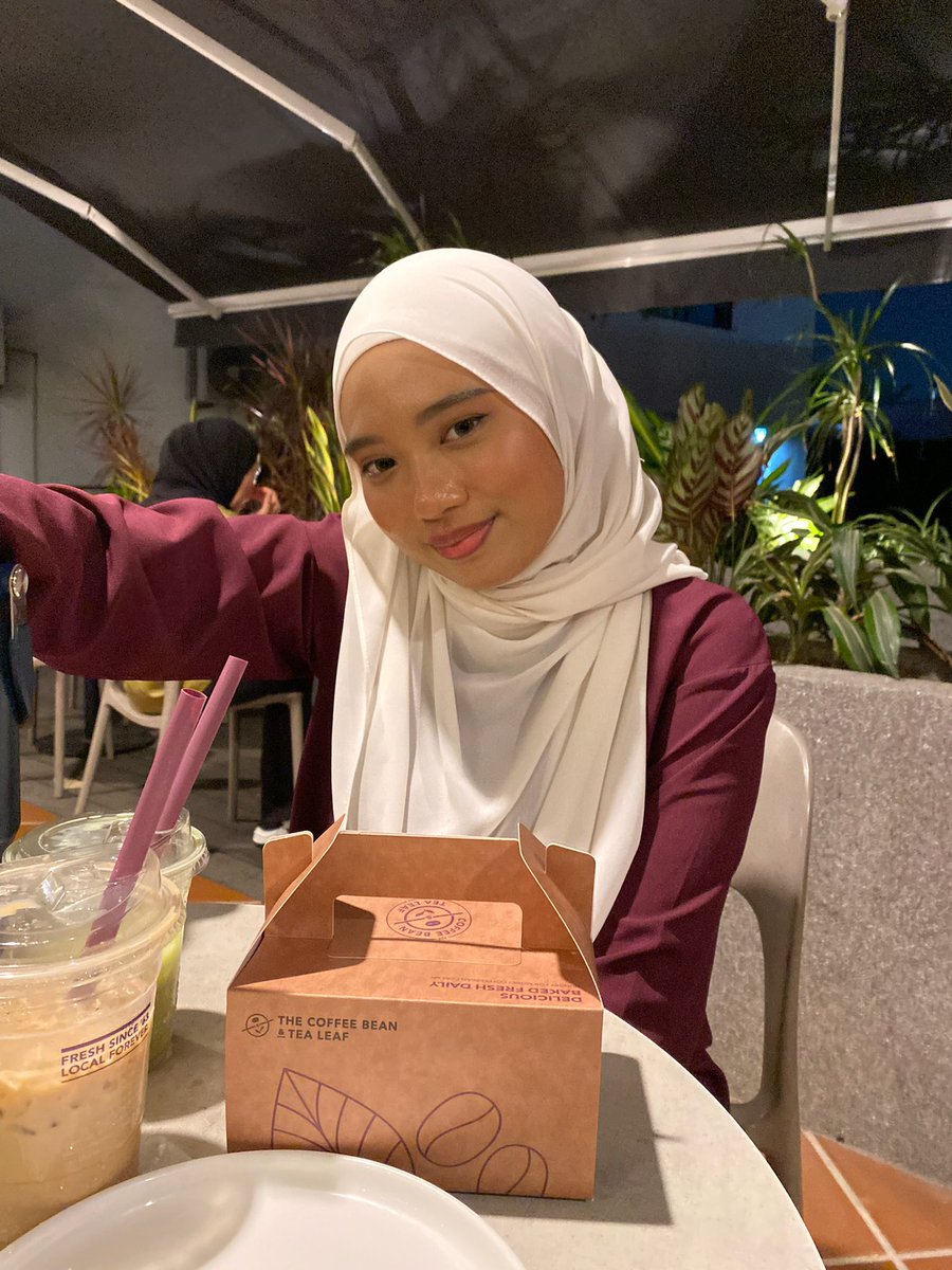 goodluck on your first day at the new job tomorrow, najwa 🤍 May Allah ease everything for you.