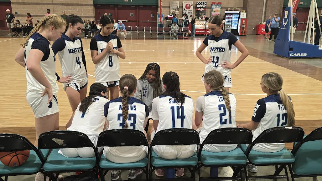 NJ Ladies Hoops (@njladieshoops) on Twitter photo "NJ COACH SHOUT-OUTS" at <a href="/SelectEventsBB/">Select Events Basketball</a> Live
Atlantic City Showcase
is @coachwiggins05 (Alisa Wiggins) 17 U National Coach for <a href="/unitedNJaau/">United NJ AAU</a> doing her magic
Good group of players from around NJ :
<a href="/MadelynShanley5/">Maddie Shanley</a> <a href="/livwatkinss/">olivia watkins</a> <a href="/maggiekiessling/">Maggie Kiessling</a>
<a href="/meganhenn14/">Megan Henn</a> <a href="/CoachGaba/">Coach Joe Gaba</a> "NJ COACH SHOUT-OUTS" at <a href="/SelectEventsBB/">Select Events Basketball</a> Live
Atlantic City Showcase
is @coachwiggins05 (Alisa Wiggins) 17 U National Coach for <a href="/unitedNJaau/">United NJ AAU</a> doing her magic
Good group of players from around NJ :
<a href="/MadelynShanley5/">Maddie Shanley</a> <a href="/livwatkinss/">olivia watkins</a> <a href="/maggiekiessling/">Maggie Kiessling</a>
<a href="/meganhenn14/">Megan Henn</a> <a href="/CoachGaba/">Coach Joe Gaba</a>