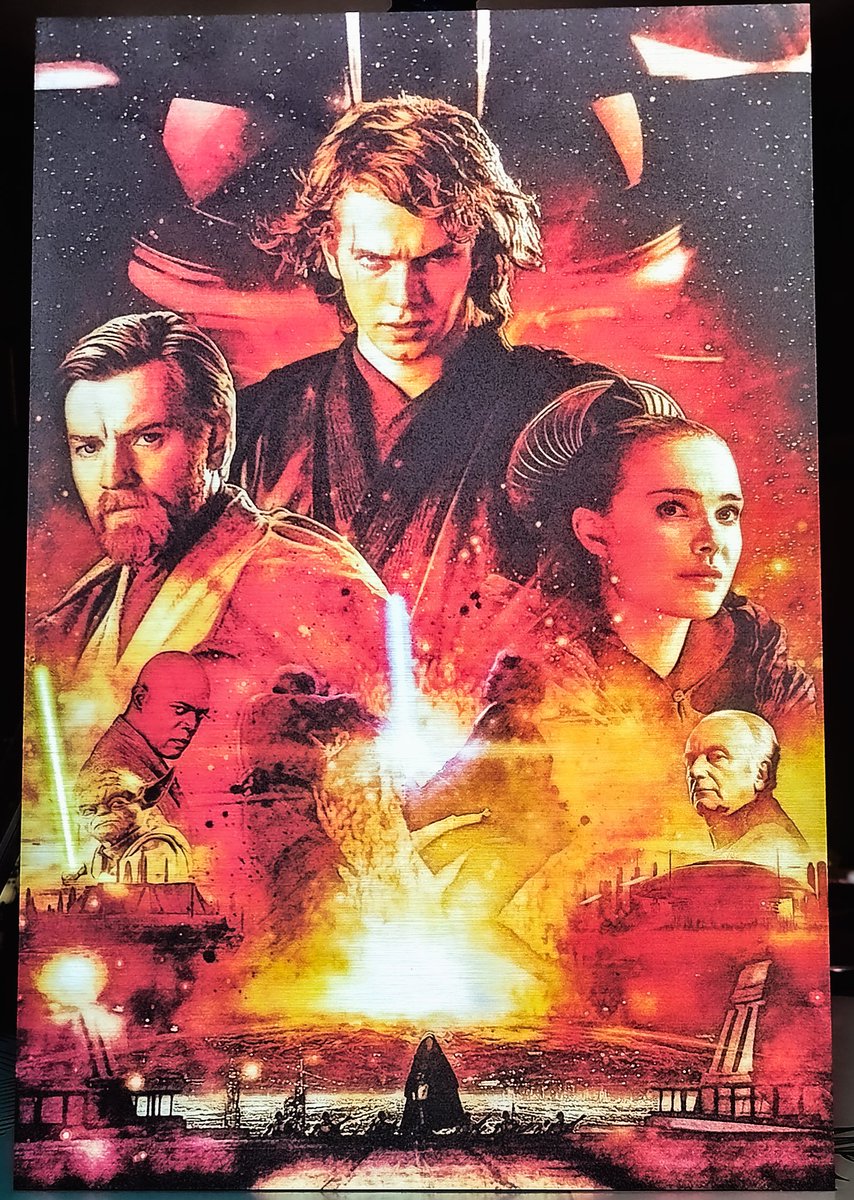 Mathildefrench's tweet image. I was so happy to create this cover for the Belgian #StarWars magazine @TeeKay421be  . They gave me the opportunity to design a cover for each film of the Prequel Trilogy.

Happy 20th anniversary to #RevengeOfTheSith  #anakinskywalker #obiwankenobi  #padmeamidala