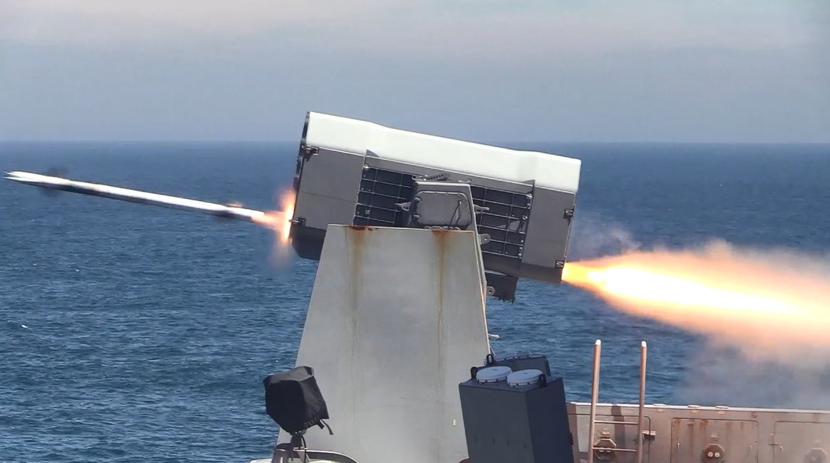 📰 #NEWS: Raytheon delivers 250th RAM MK49 Guided-Missile Launching System (GMLS) to the <a href="/USNavy/">U.S. Navy</a>. 

Details: rtxcorp.co/3FjGuw7
