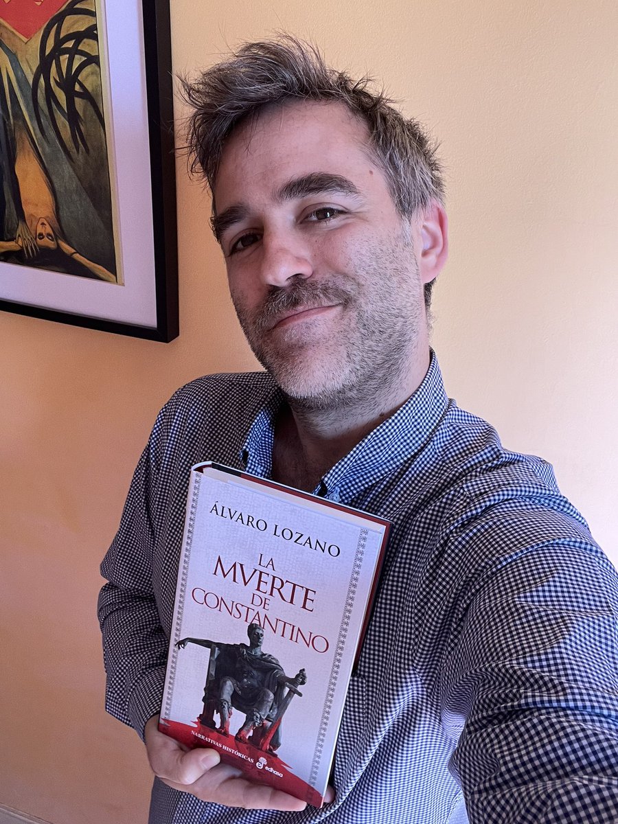 lvarolozros's tweet image. Pues yo lo tengo conmigo. El 28 de mayo en librerías. Mira que ya es el tercero, pero este momento sigue haciendo mucha ilusión ❤️❤️❤️
@edhasaeditorial #roma #Constantino #Constantinopla #novelahistórica
