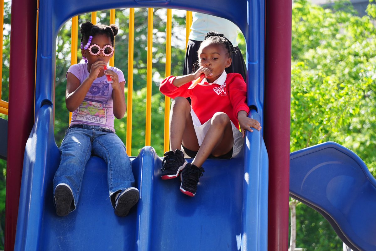 Paramount School tweet media