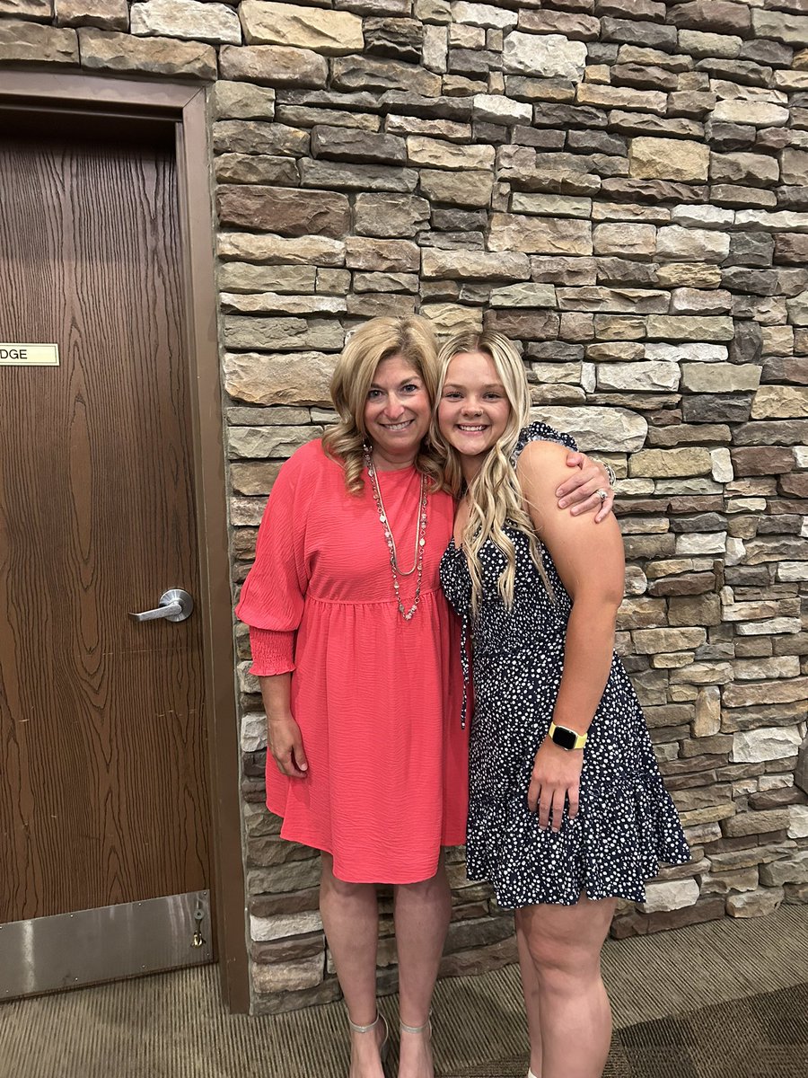 Last night we celebrated our regular season at our banquet. To say i will miss this program is an understatement. On the road to win districts…then to states! Let’s go Blue eagles! 💙🦅🤍 #lastonebestone #notreadytoleaveyet #classof2025