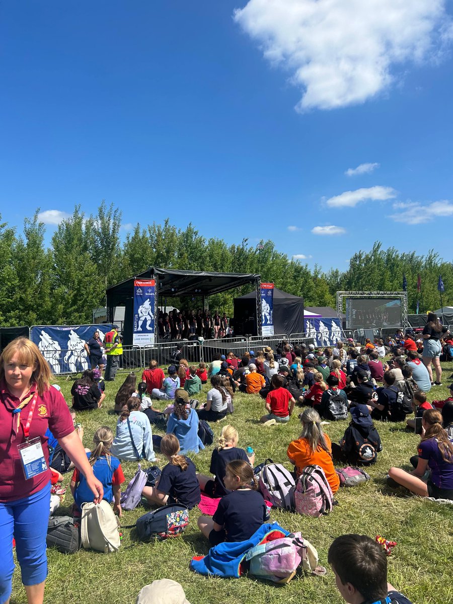 LukeMLabour's tweet photo. Brilliant to join #BEASTLY25 in Basingstoke this weekend.

More than 2,000 Scouts and Girl Guides, 500 volunteers, and over 7,000 hours of effort put into 100+ activities – all to create something really special for young people across our area.

From Squirrels to Explorers, Rainbows to Rangers, the scale and spirit of the event was a real credit to everyone involved.

Huge thanks to all the organisers, volunteers and leaders who made it happen