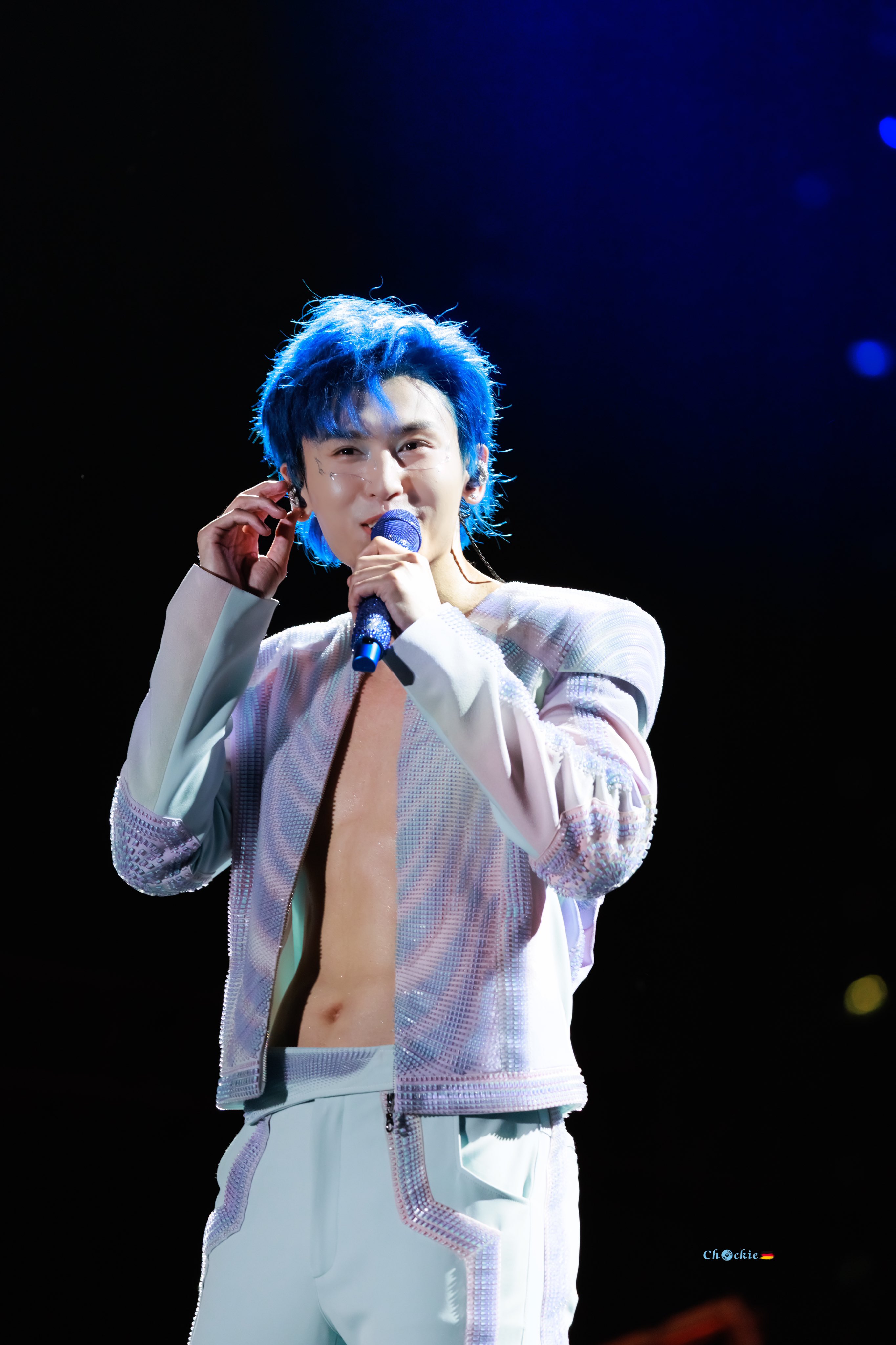 衍生品Merch - 张哲瀚官方网站| Zhang Zhehan Official Website