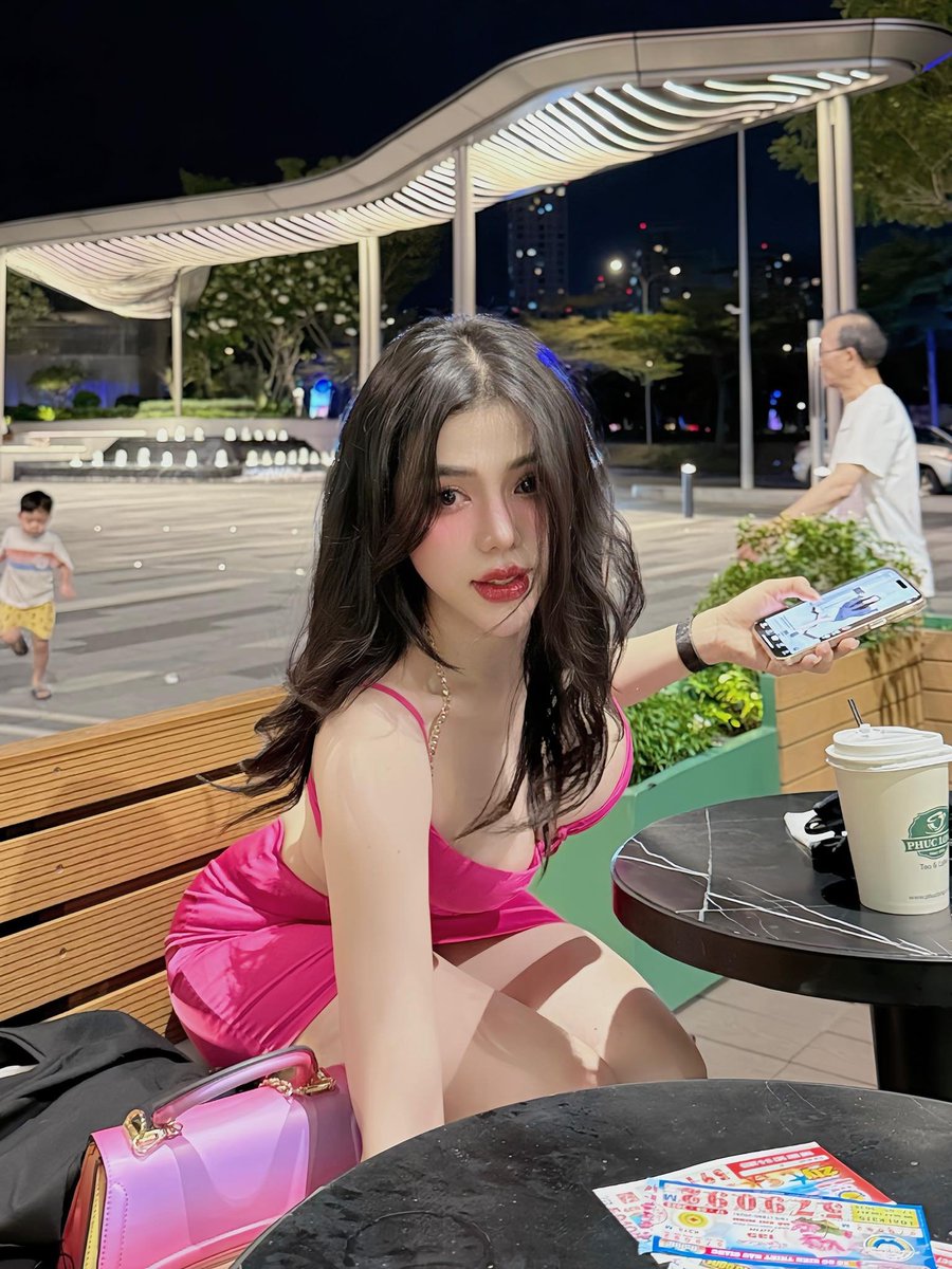 Là iem đóóóó.....🩷💖💝